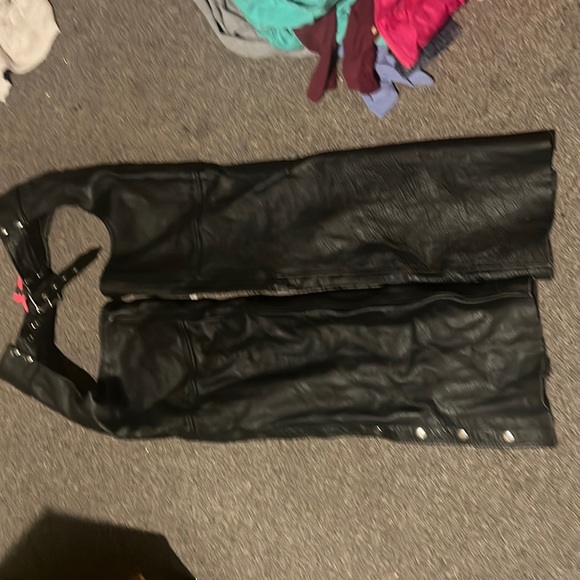 Female motorcycle chaps! - Picture 2 of 5